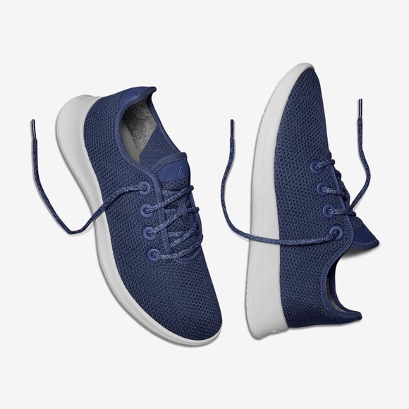 Preowned Women's Allbirds Tree Runners | Size 7 | Marine Blue (White Sole) - Picture 2 of 11